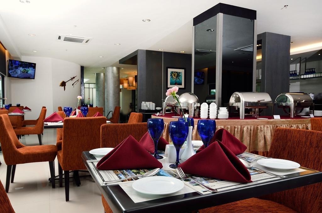 Holiday Villa Hotel & Suites Kota Bharu - Wakaf Che Yeh, Night Market מראה חיצוני תמונה