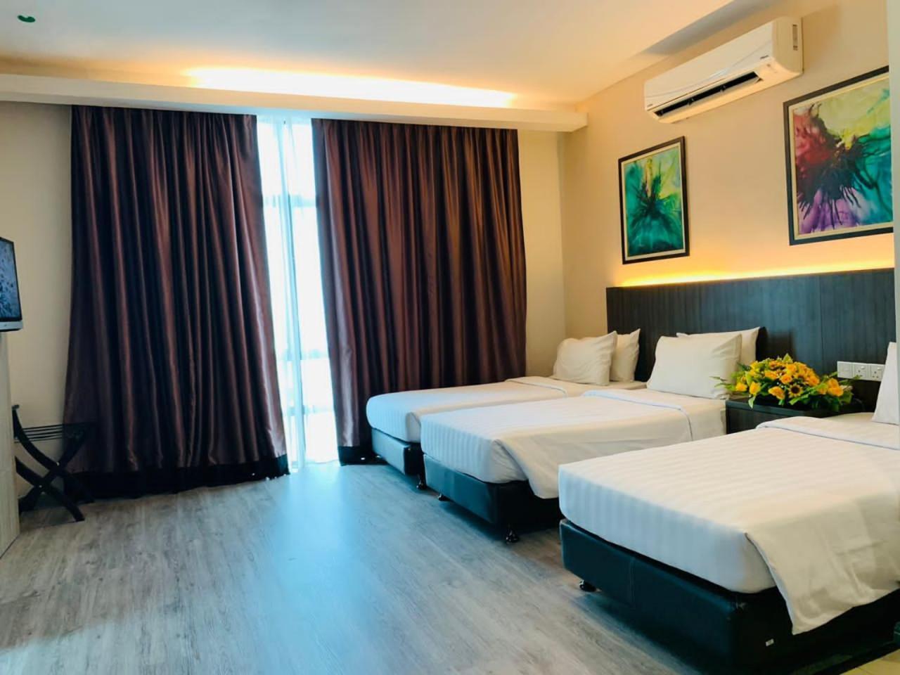 Holiday Villa Hotel & Suites Kota Bharu - Wakaf Che Yeh, Night Market מראה חיצוני תמונה